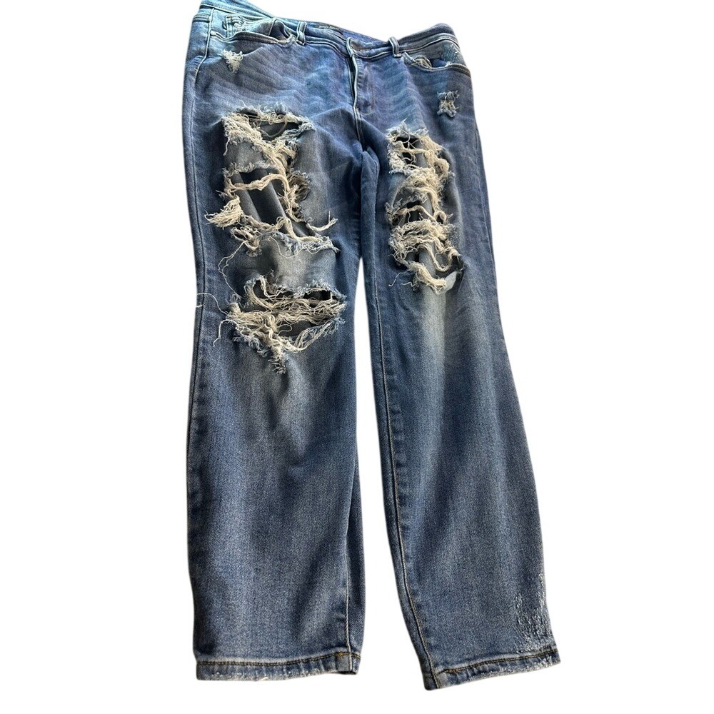 Judy Blue Distressed Boyfriend Jeans‎ Size 14W